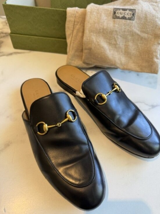 Gucci Shoes - Gucci Princetown Black Leather Horesbit Mules Loafers - size 38.5